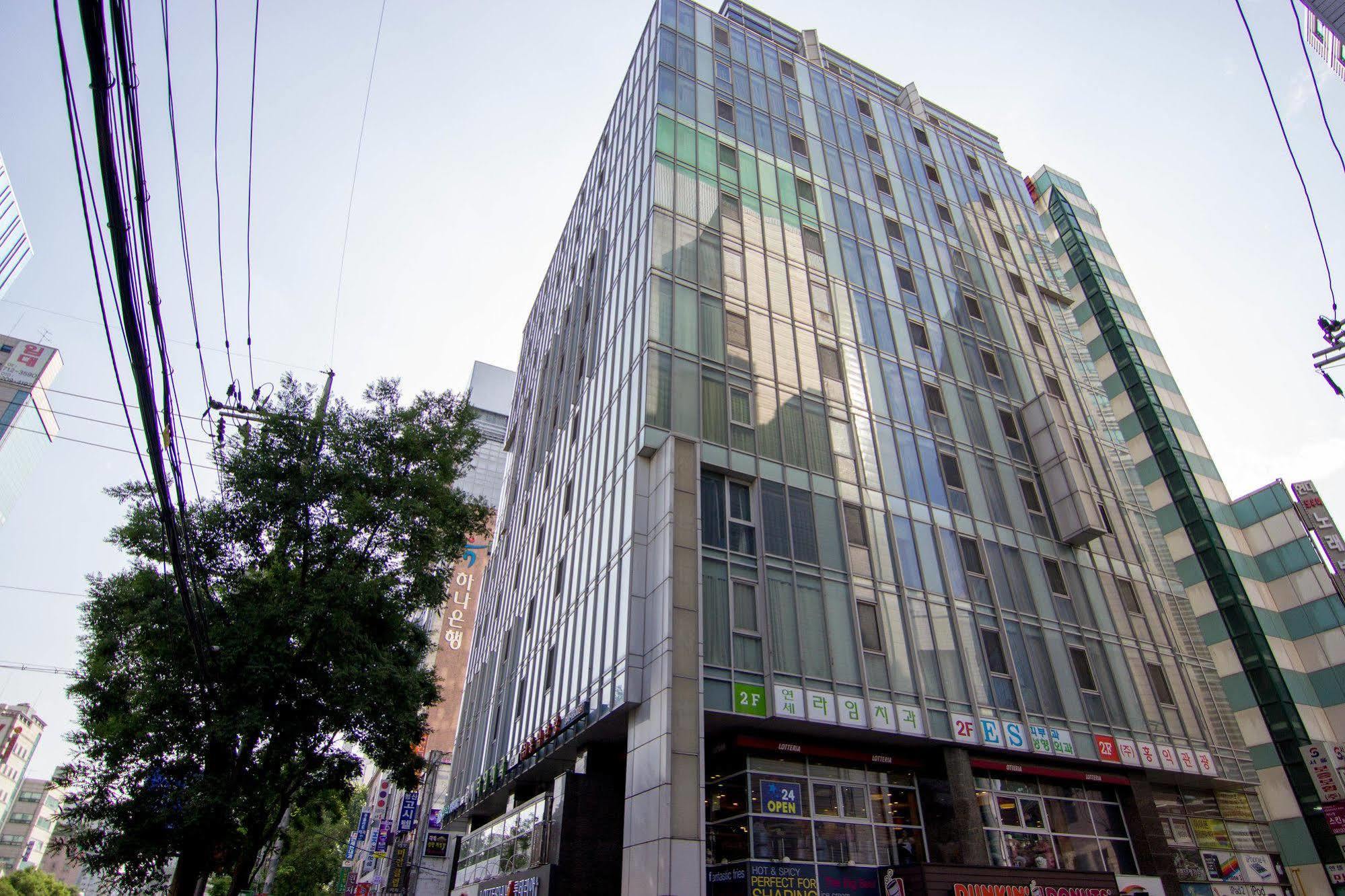 Casaville Residence Shinchon Apartment *