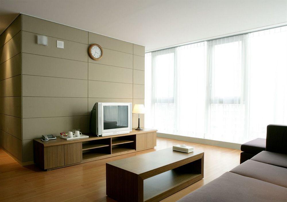 Casaville Residence Shinchon Apartment *